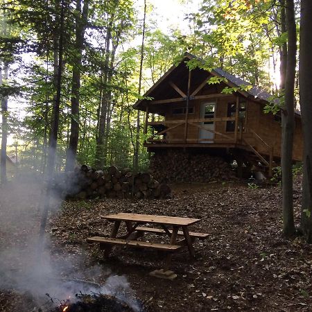 Les Cabines Nordik Des Piles Villa Saint-Jean-des Piles Bagian luar foto