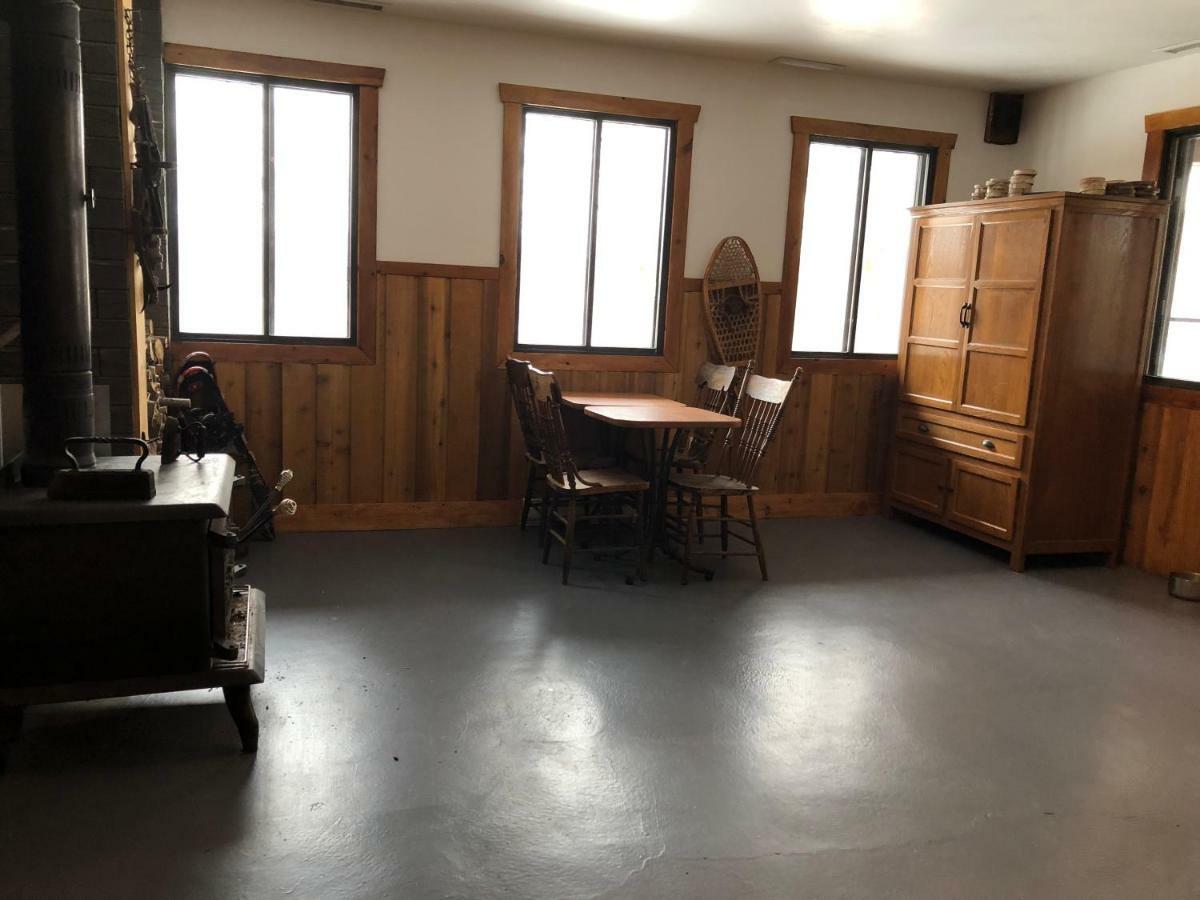 Les Cabines Nordik Des Piles Villa Saint-Jean-des Piles Bagian luar foto