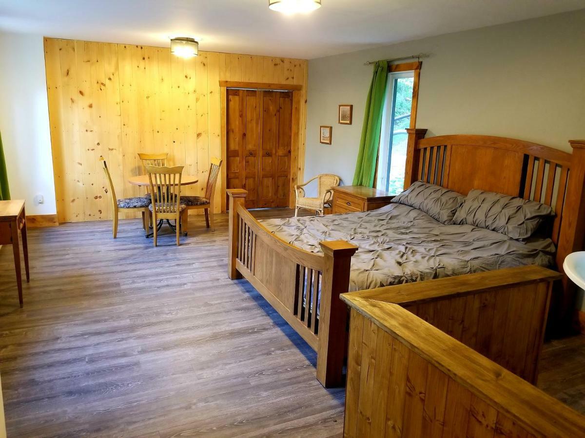 Les Cabines Nordik Des Piles Villa Saint-Jean-des Piles Bagian luar foto